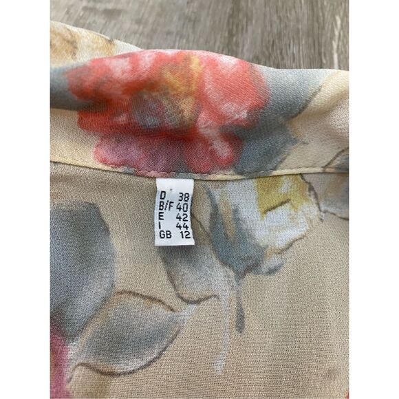 Italian Floral Beige Pink Button-Up Collared Sleeveless Blouse, Size US 8 - Picture 9 of 10